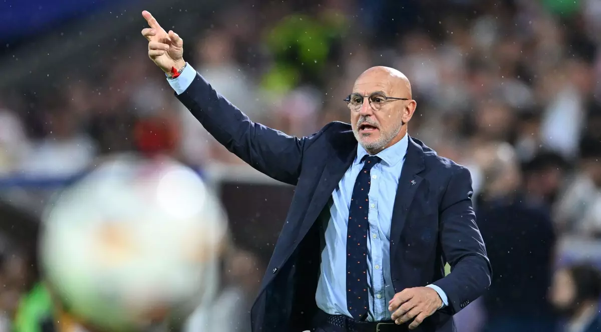 Euro 2024 | Înaintea semifinalei cu Franța, selecționerul Spaniei propune schimbarea regulamentului: „Jucătorii ar fi mai proaspeți”