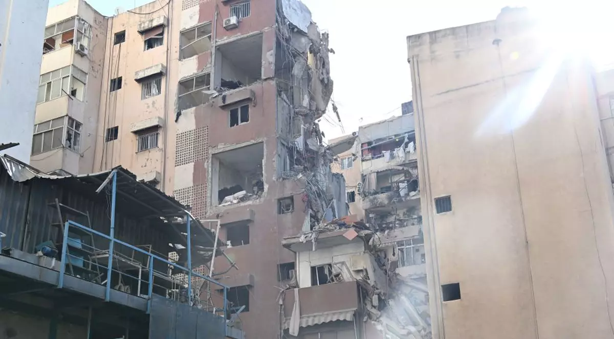 Trupul comandantului Hezbollah ucis în atacul aerian israelian a fost găsit în Beirut, sub dărâmături