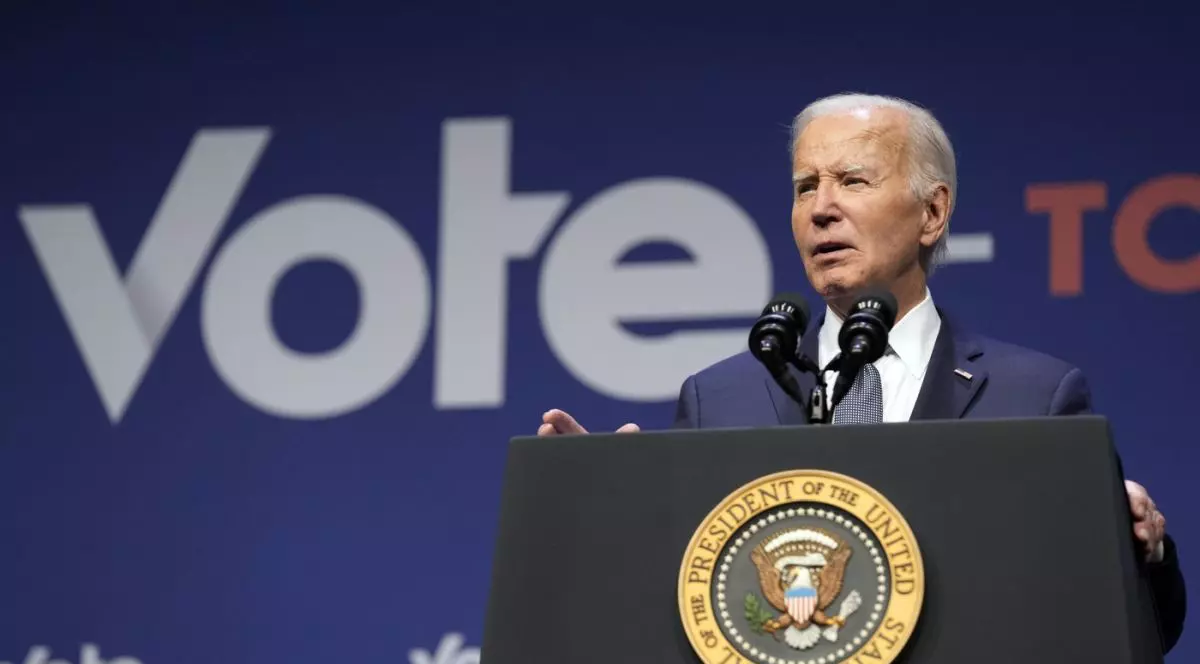 Joe Biden vrea să fie interzis tipul de armă cu care s-a tras asupra lui Donald Trump