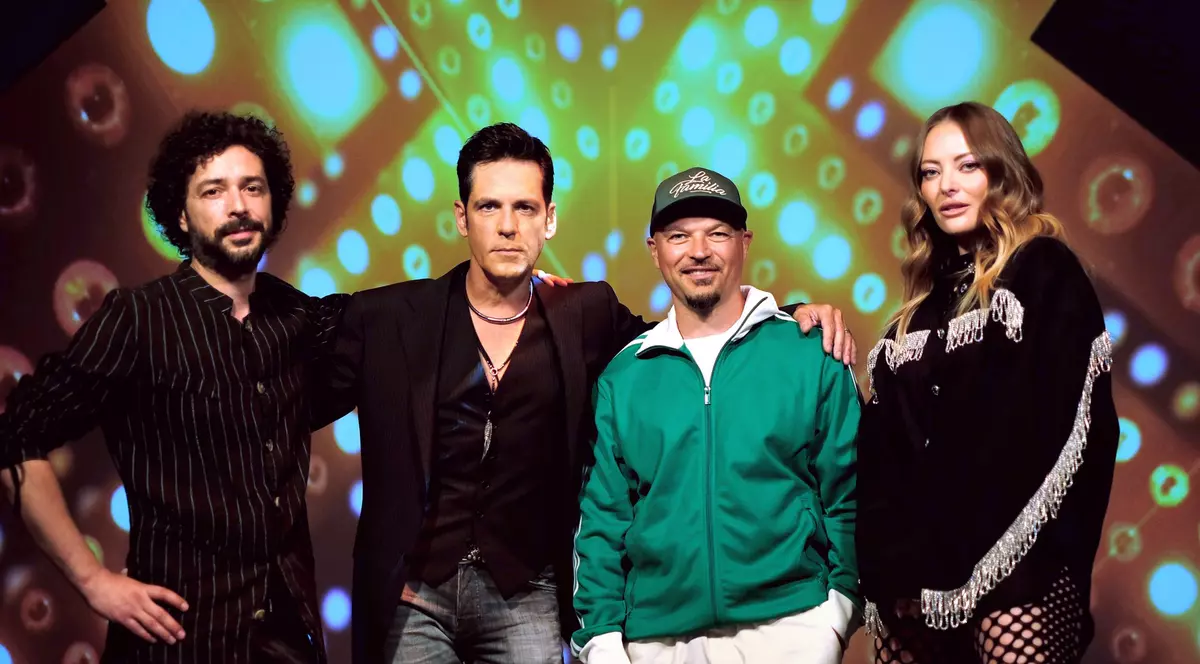 Delia, Puya, Marius Moga şi Ştefan Bănică fac parte din juriul „X Factor”. Show-ul revine la Antena 1