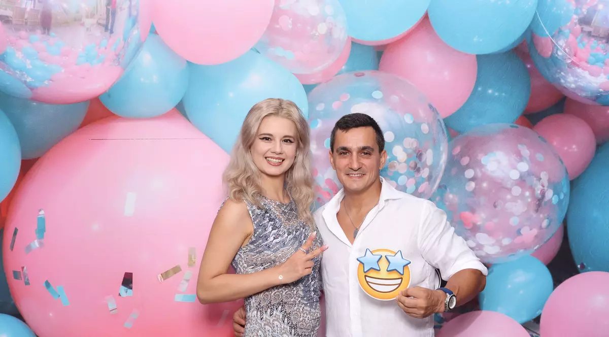 Marian Drăgulescu și-a cerut iubita în căsătorie într-un balon, la mare înălțime. Reacția Simonei când a văzut inelul