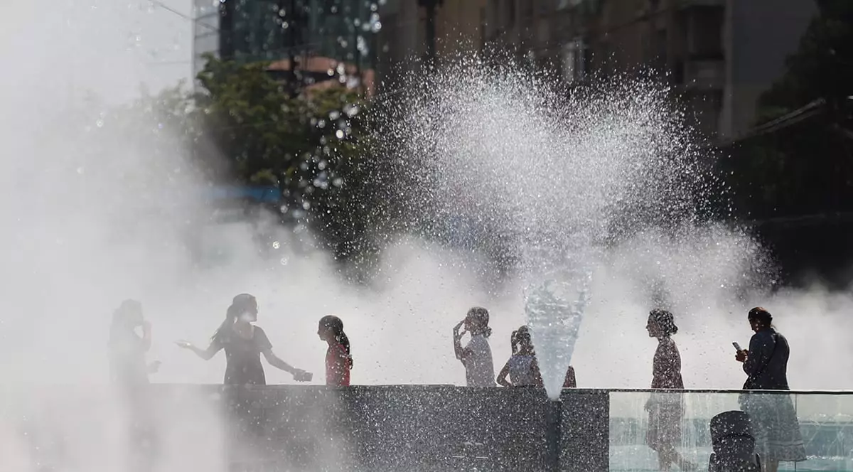 Cât mai durează episodul de caniculă și în ce zone sunt așteptate vijelii și furtuni. Anunțul meteorologilor