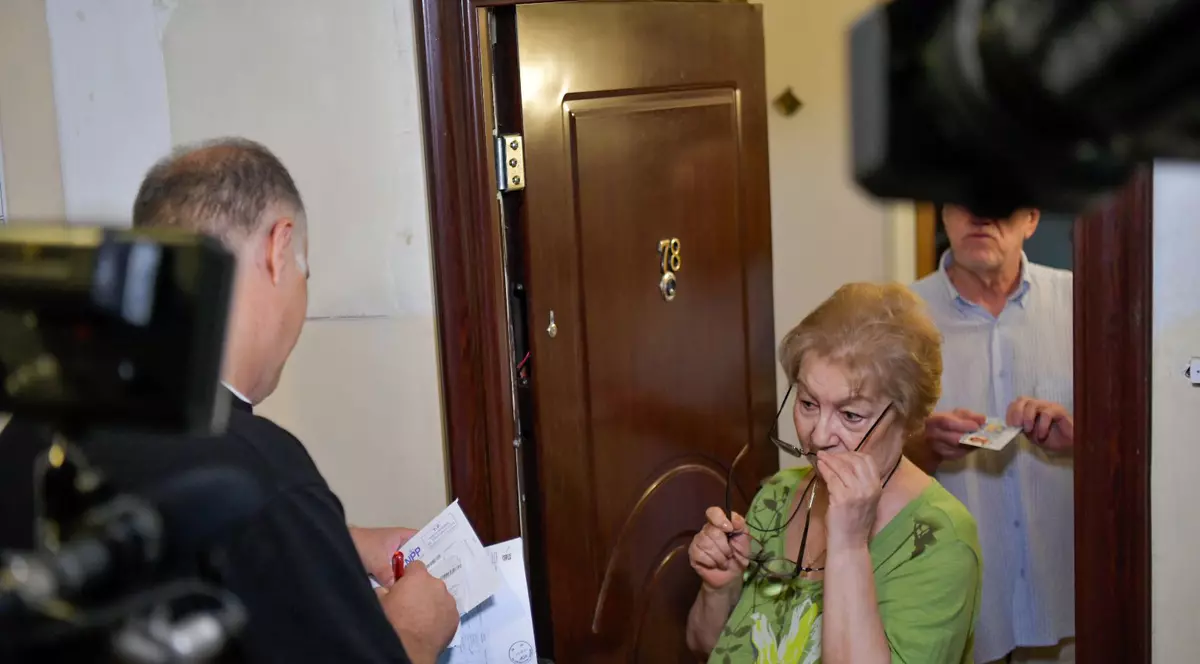 Peste 500.000 de decizii de recalculare a pensiilor, distribuite în prima zi de poștași. Ce se întâmplă dacă beneficiarii nu sunt găsiți acasă