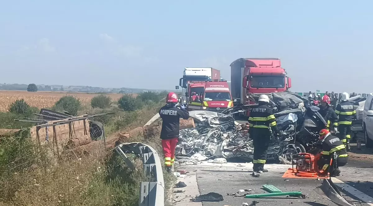 Un diplomat ungar a murit pe autostrada Timișoara-Lugoj. O mașină a Consulatului Ungariei la București, implicată într-un accident grav
