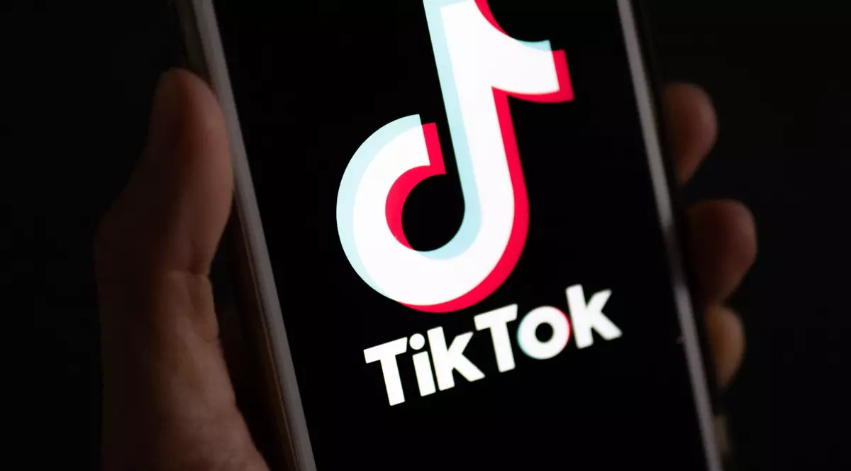 Astăzi începe procesul prin care TikTok ar putea fi interzisă. SUA acuză rețeaua socială că spionează pentru China