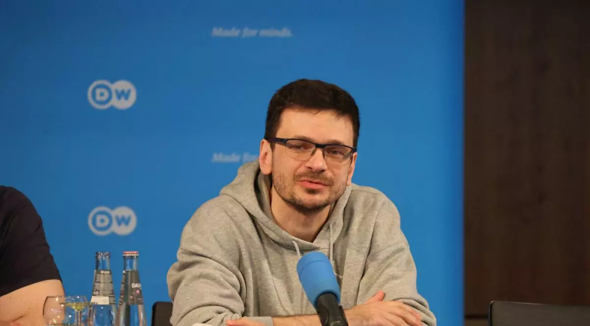Activistul Ilia Iaşin, eliberat în cadrul schimbului de deținuți: „Dacă doriți să ajutați Rusia, salvați Ucraina de Putin”