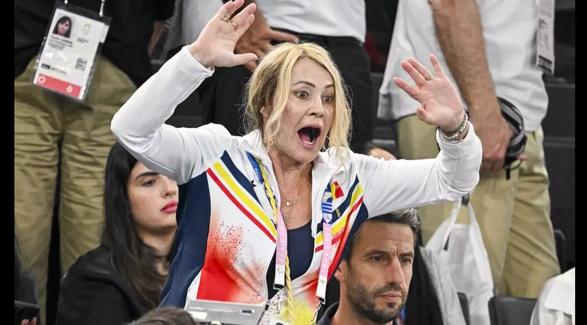 Nadia Comăneci, după ce David Popovici a obținut bronzul la 100 de metri liber: „A fost mai emoţionant decât dacă aş fi fost eu în concurs”