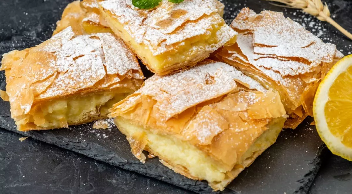 Rețete de bougatsa - plăcintă grecească