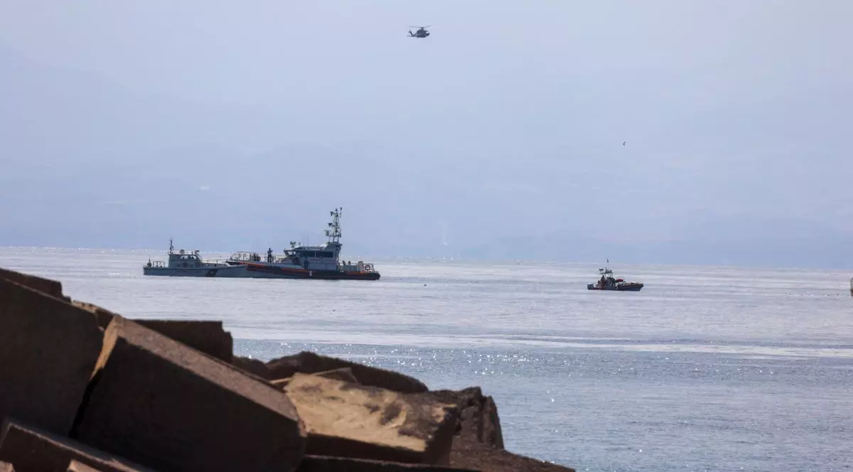 Un velier britanic de lux s-a scufundat în largul Siciliei: cel puțin un mort și șase dispăruți, în urma unei furtuni violente. La bord erau 22 de oameni