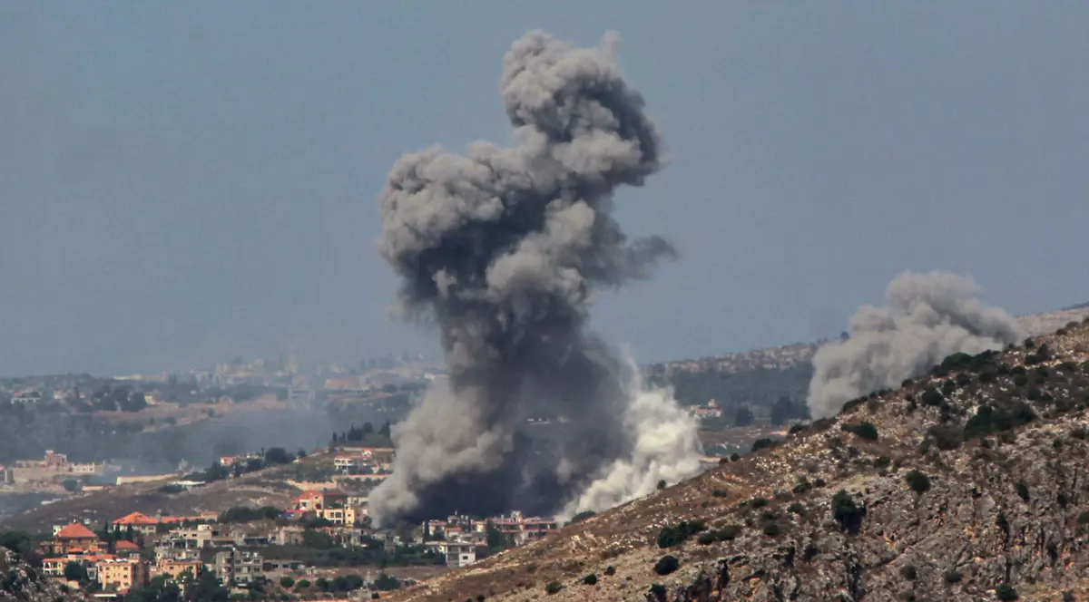 Operațiunea Midnight Arrows. Aproape 500 de morți în Liban, după cele mai mari atacuri ale Israelului din ultimii 18 ani. Hezbollah a ripostat
