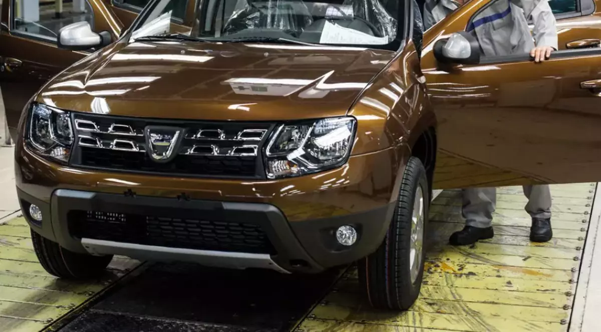 Dacia anunţă "concedieri voluntare". Angajaţii care se oferă să plece pot primi până la 40.000 de euro
