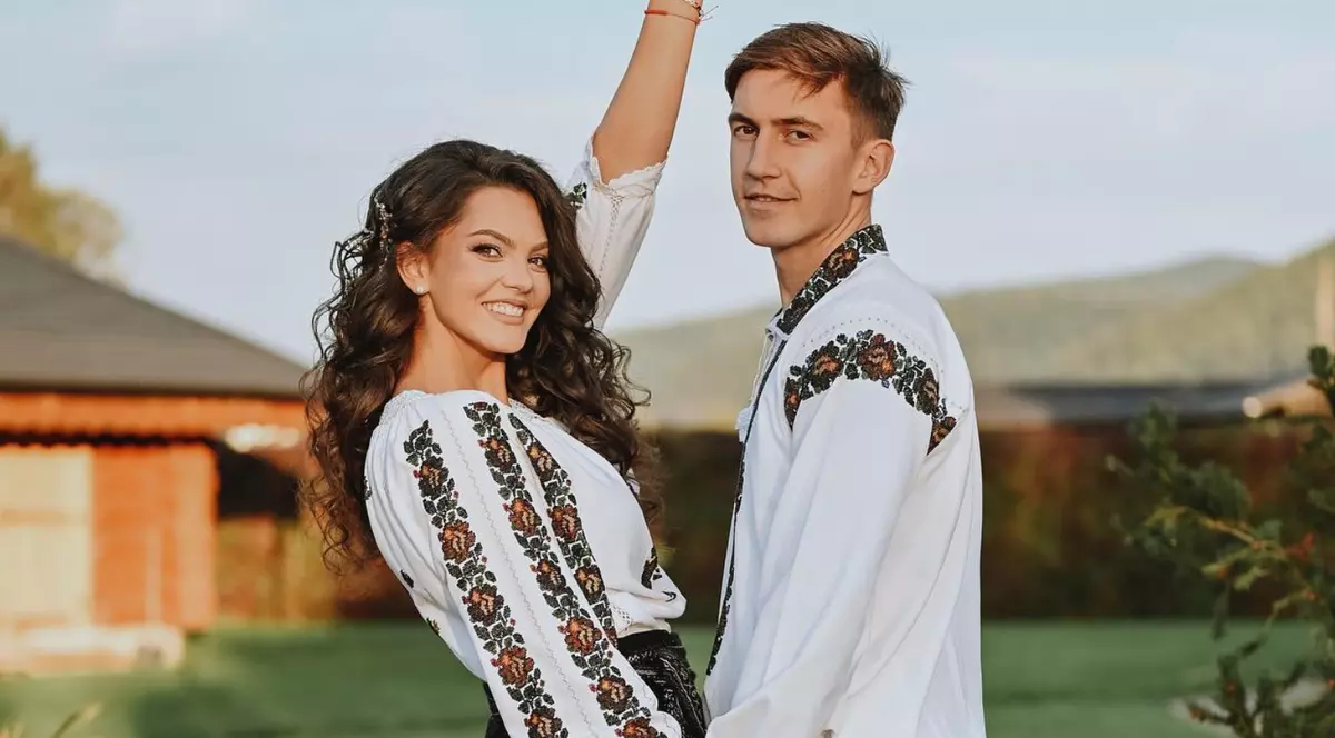 Canotorii Maria și Florin Lehaci s-au căsătorit religios. Imagini de la nunta lor tradițională din Bucovina