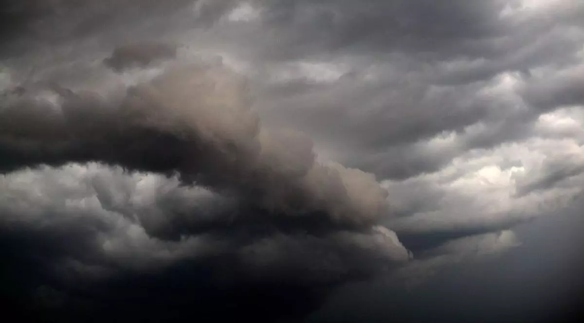 Mesaj „alertă extremă” pentru București - Ilfov: „Fenomene meteo extreme, repetitive, inclusiv în timpul nopții”