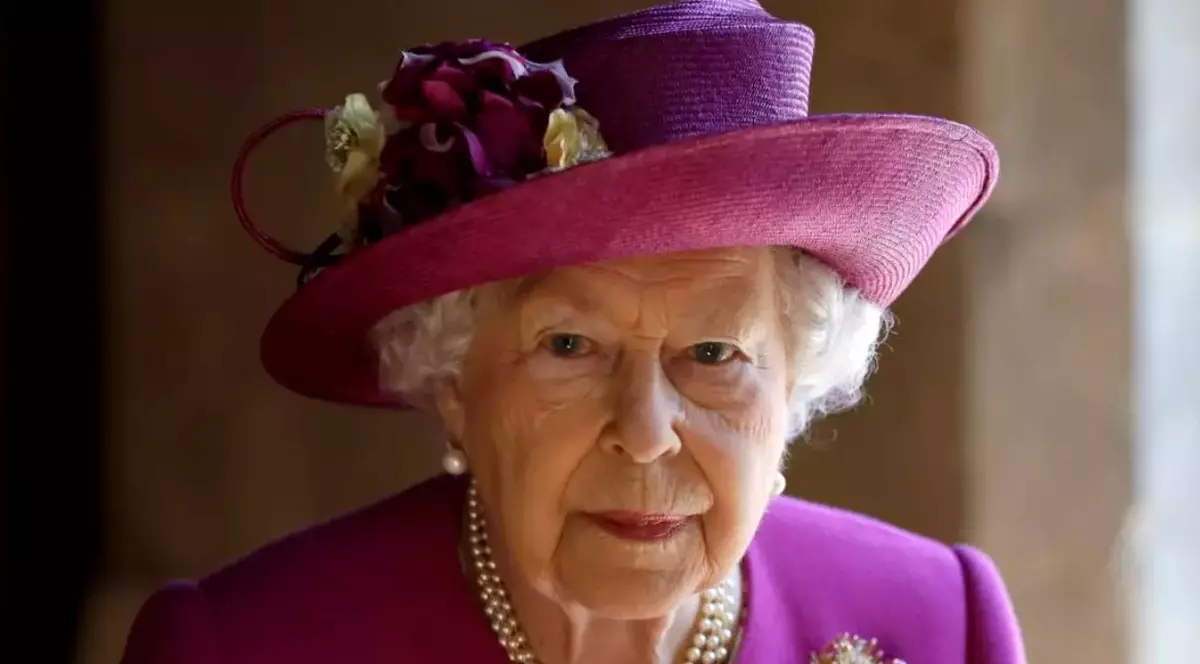 De ce ar fi murit, de fapt, regina Elisabeta a II-a. Dezvăluirile fostului premier Boris Johnson