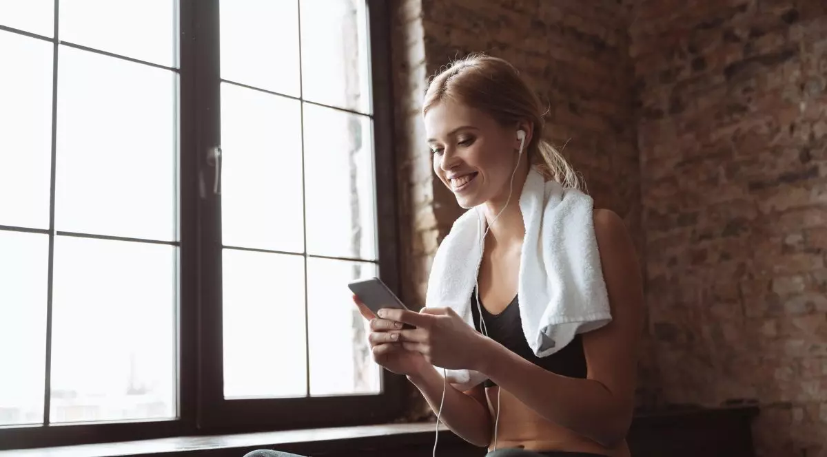 Telefoanele mobile, cea mai mare problemă la sală. „Nu-mi place ideea ca cineva să aibă un videoclip cu mine pe telefon fără știrea mea”