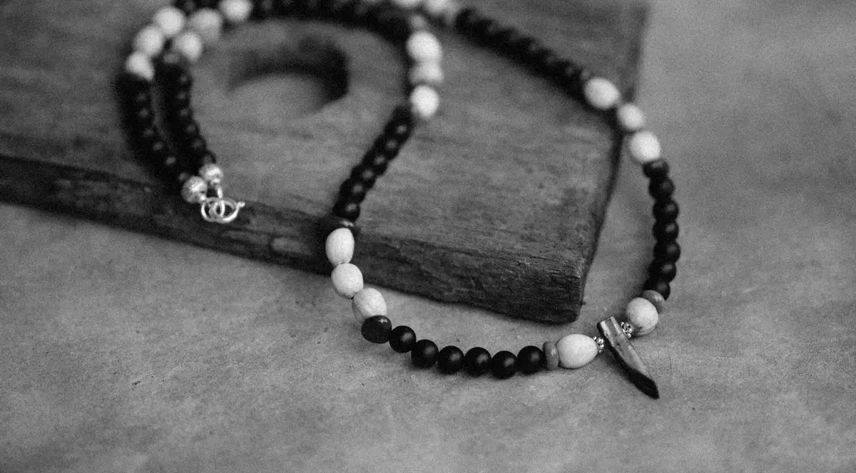 Tips&Tricks pentru cumpărături de succes de Black Friday când vine vorba de pietrele semiprețioase pentru accesorii handmade
