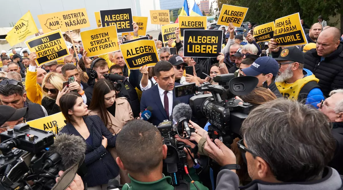 George Simion și campania electorală, în vizorul presei internaționale. Politico: „Extravaganța alegerilor din România trezește fantomele trecutului fascist”