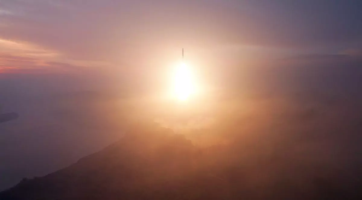 racheta icbm in zbor la apus coreea de nord 31 oct 2024