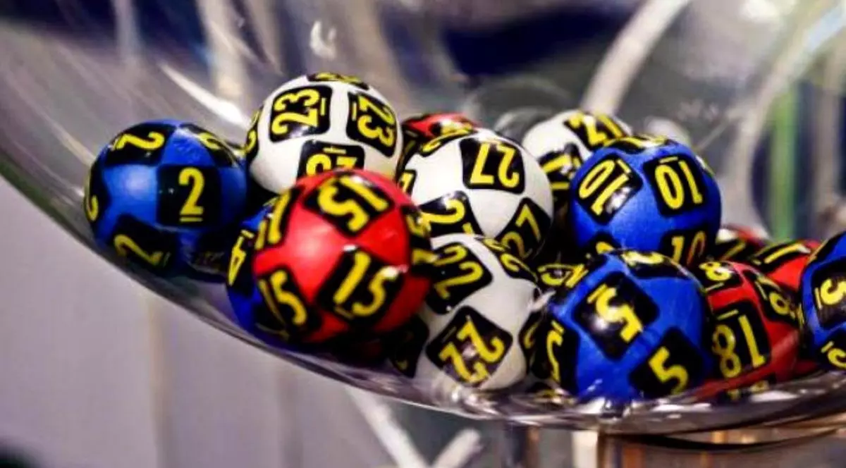 S-a câștigat premiul de peste 100.000 de euro la loto 6/49. Cât a costat biletul care s-a jucat în București