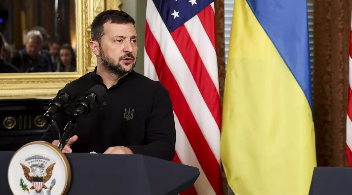 Zelenski a cerut și el ţărilor NATO de lângă Ucraina să doboare dronele şi rachetele ruseşti. Decizia în cazul României nu este luată