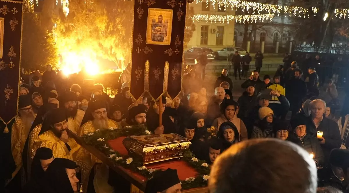 Sfântul Andrei, sărbătorit la Galați printr-o procesiune la care au participat sute de oameni Sursă:Facebook/Arhiepiscopia Dunării de Jos