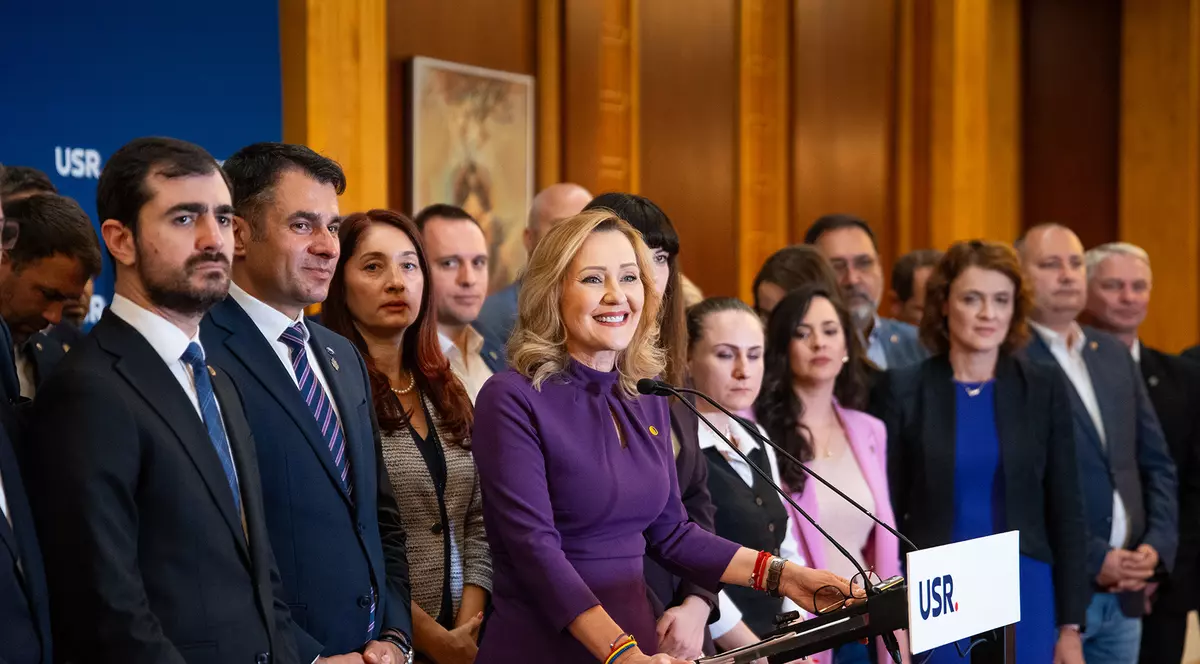 Cine intră în turul 2 pentru Președinția României: Mai multe personalități anunță că o votează pe Elena Lasconi