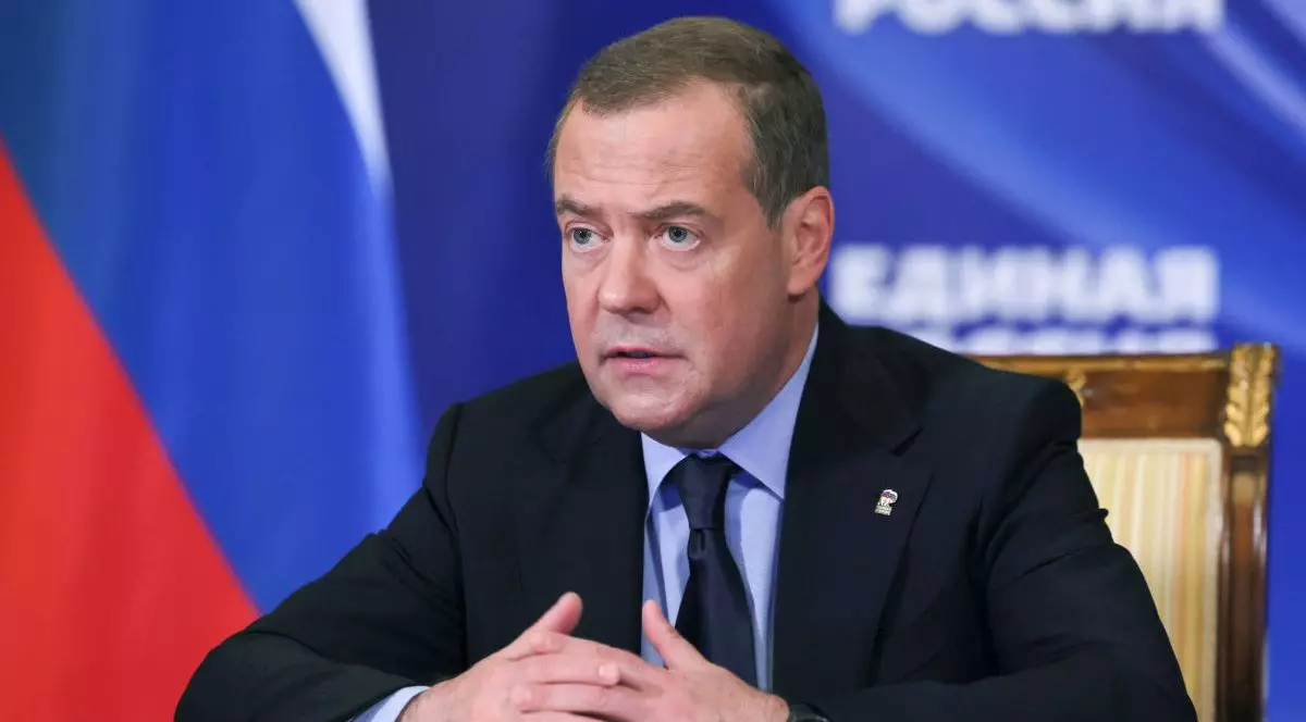 Dmitri Medvedev propune ca Rusia să dea arme nucleare inamicilor Statelor Unite: „O idee excelentă”