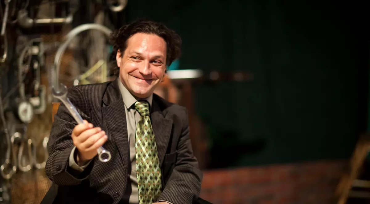 Dieta lui George Ivașcu. Actorul a slăbit 10 kilograme pentru rolul din serialul Tătuțu’. „Eu sunt carnivor”