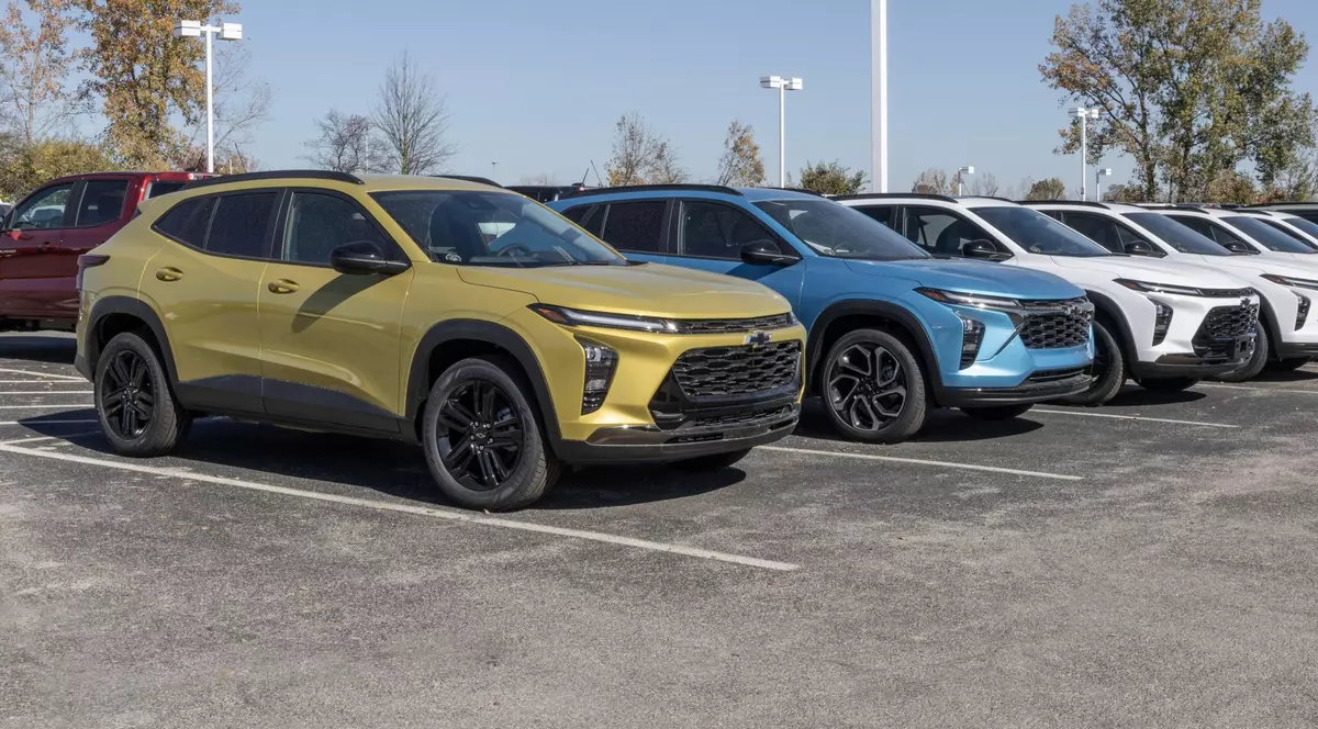 China solicită sprijinul Cehiei în conflictul cu UE pe tema mașinilor electrice Sursă: Profimedia