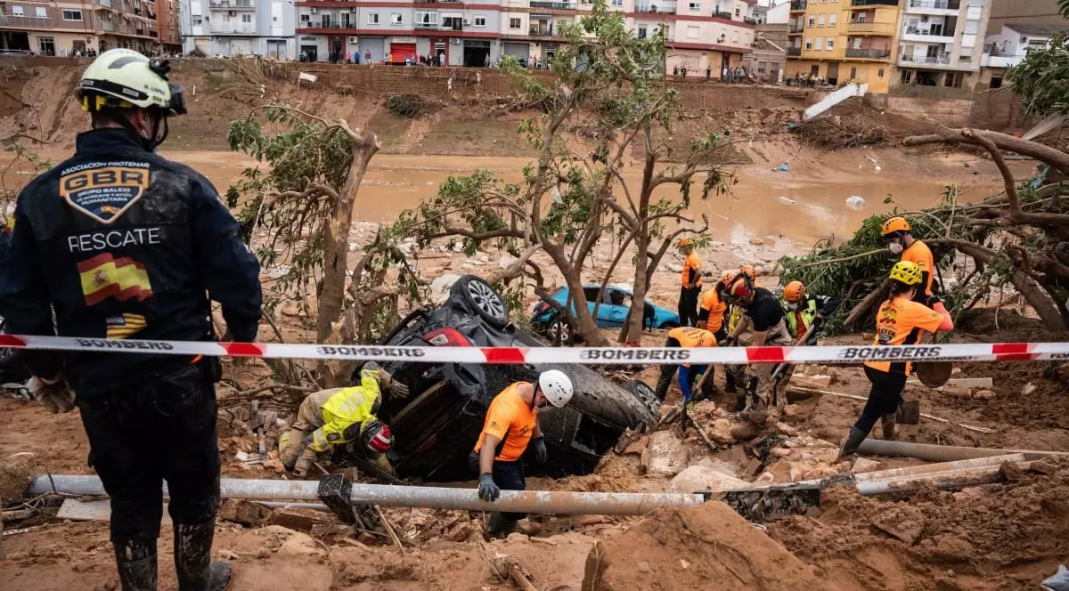 Bilanţul victimelor inundaţiilor din Spania a depășit 200 de morți, dar numărul poate crește
