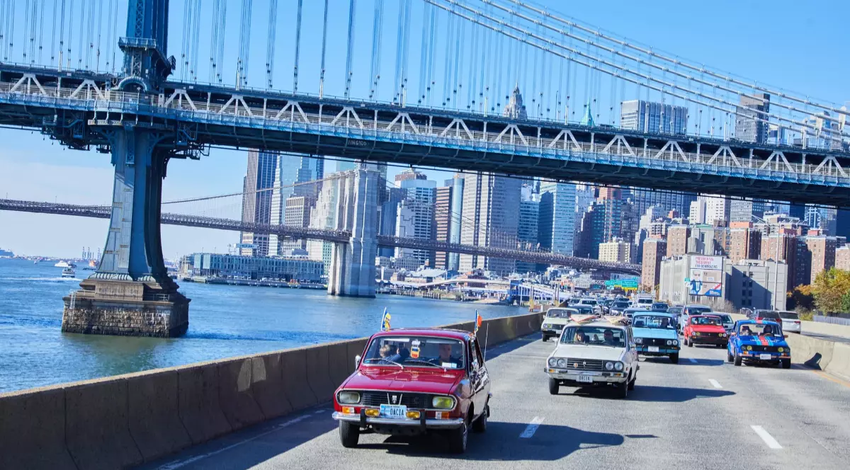 Modelele clasice de Dacia care au făcut turul orașului New York