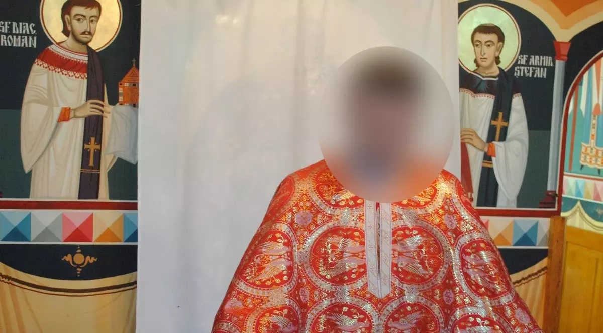 Un preot din Sibiu, profesor de religie, a bătut un elev în curtea școlii. Apoi a mințit în declarația dată autorităților