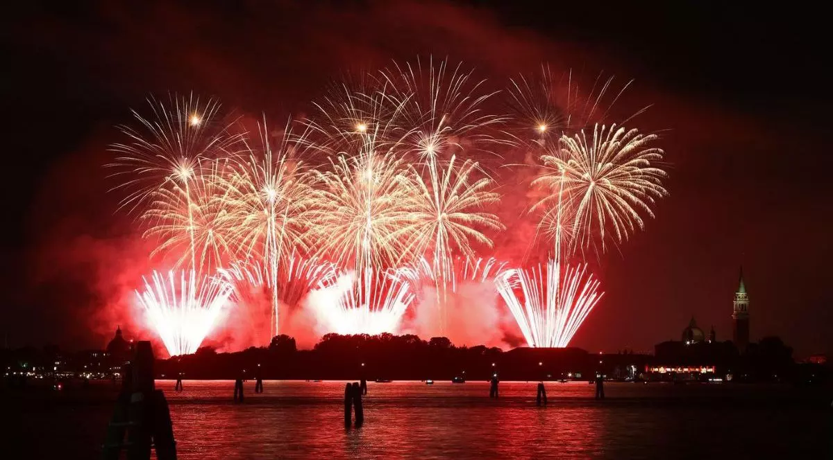 Foc de artificii în Veneția