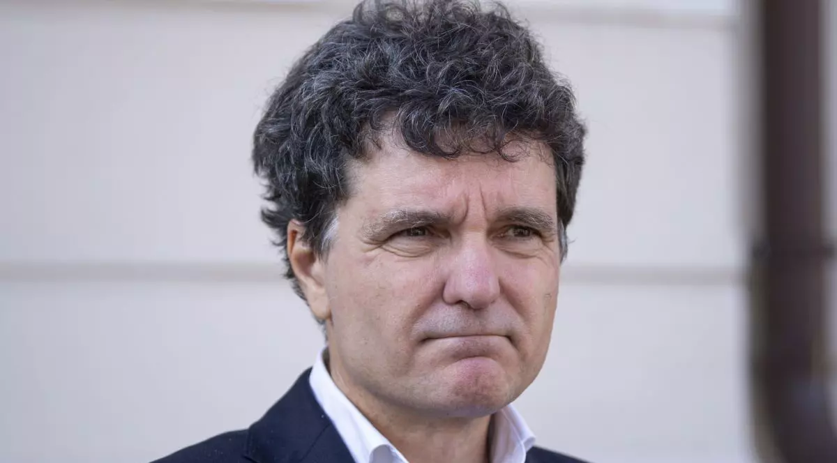 Nicușor Dan spune că o interzicere a candidaturii lui Călin Georgescu la prezidențiale seamănă cu cea a Dianei Șoșoacă
