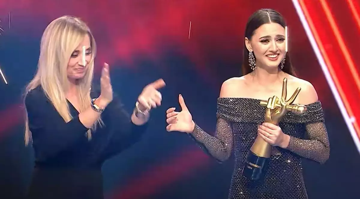 Lara Fabian și Aura Șova - Vocea României