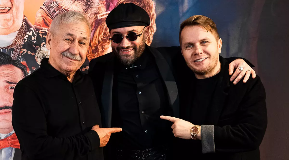 Mihai Bendeac, în fustă la premiera filmului „Căsătoria”. I-a surprins pe toți la scurt timp după declarațiile controversate făcute de Cristela Georgescu