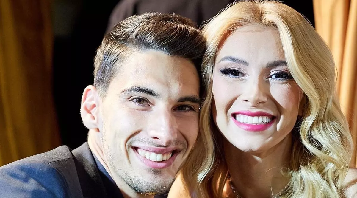 Imagine rară cu fiul lui Victor Cornea. Cum a fost fotografiat alături de fetele Andreei Bălan și de mama artistei