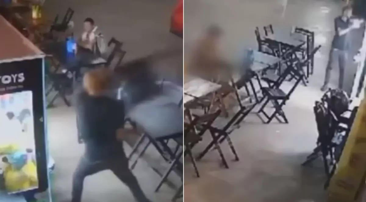 Un bărbat furios a spart un automat de jucării, după ce s-a chinuit să prindă un ursuleț de pluș și nu a reușit | VIDEO