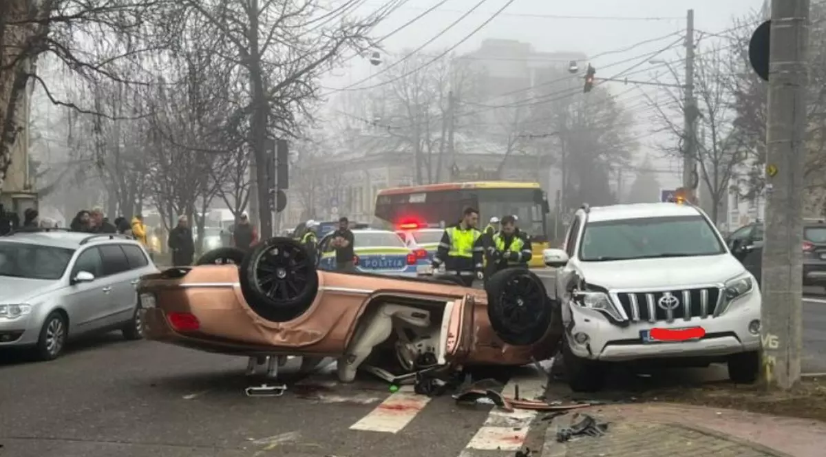 Cine e șoferița de 29 de ani care s-a răsturnat cu Bentley-ul în Ploiești. Era băută și n-are permis