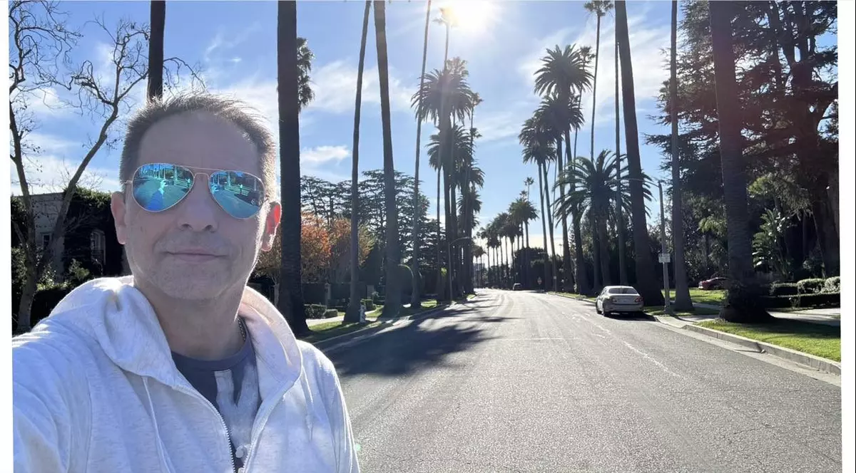 Dan Negru - Facebook