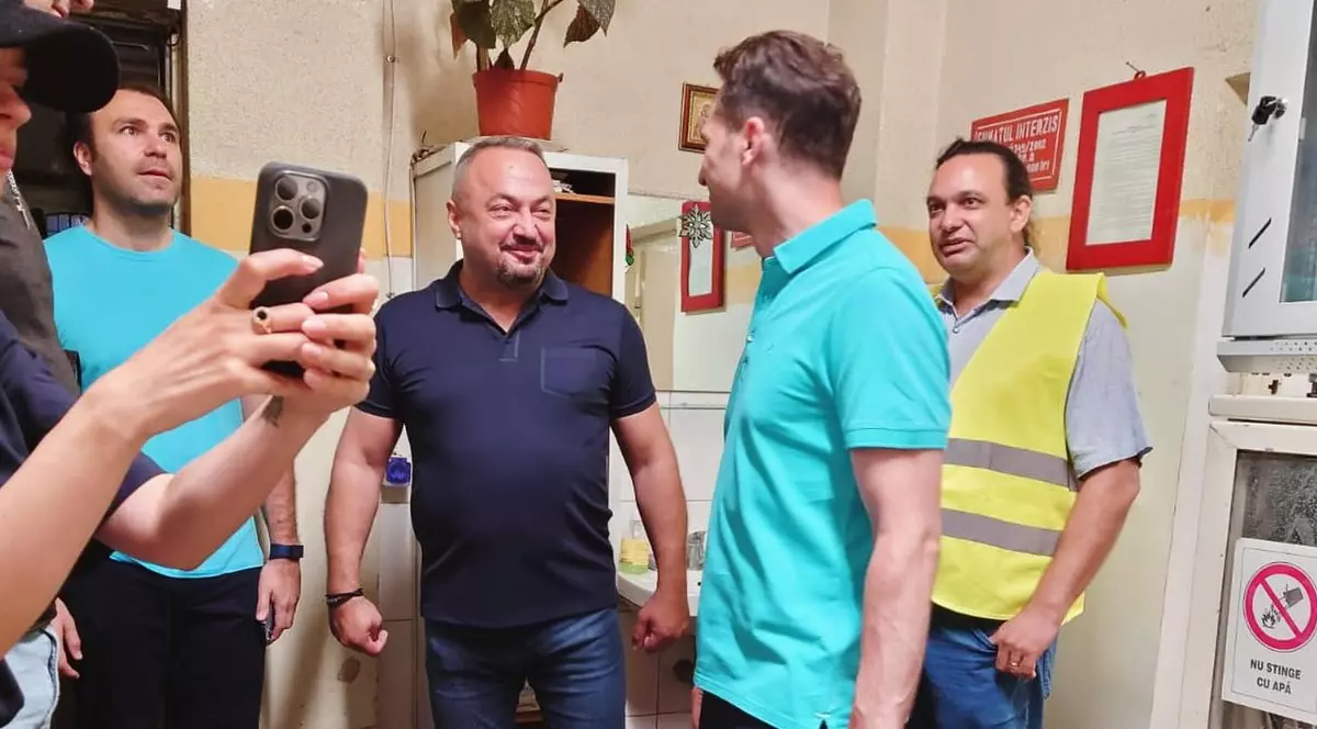 Biroul directorului STB și alte încăperi din sediu, refăcute cu 153.000 de euro: „Nu știu exact, sunt în medical, m-ați prins răcit”