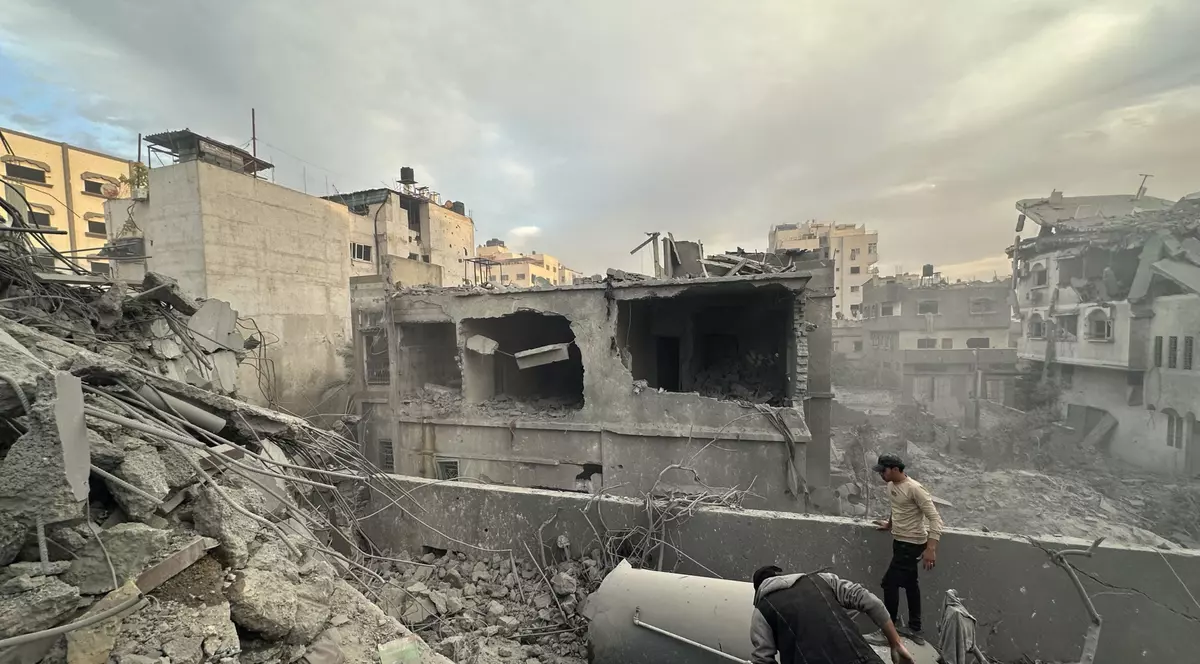 Distrugeri rezultate în urma unui atac aerian efectuat sâmbătă în Gaza Foto: Hepta