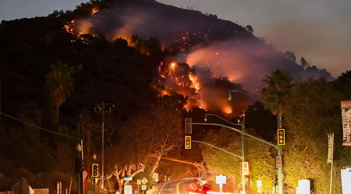 Incendiu la Los Angeles