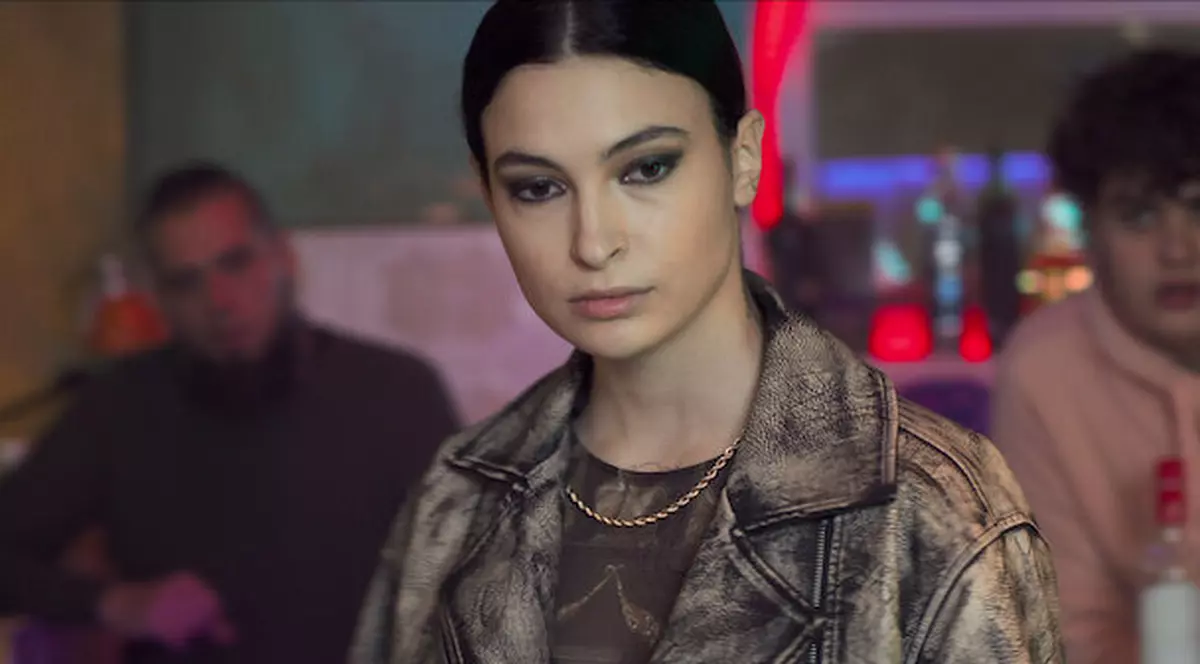 Din februarie apare la PRO TV. Cine e actrița care o joacă pe Tili, fiica interlopului Tănase, în „Subteran”, serialul românesc care face senzație pe Netflix
