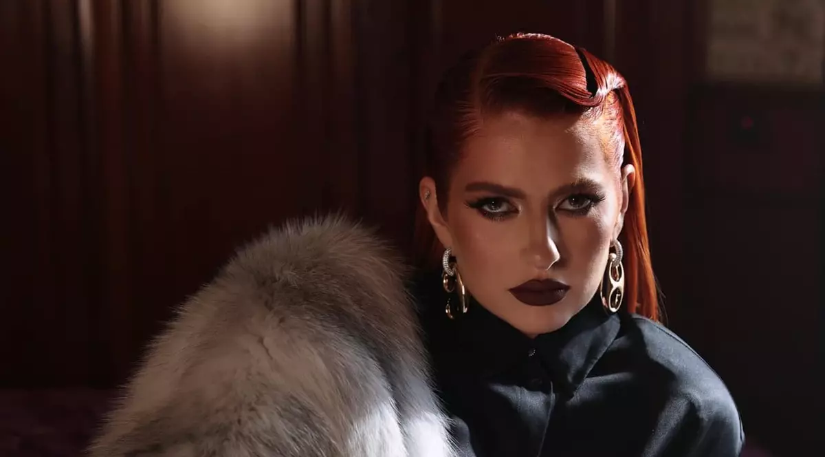 Prin ce a trecut Lidia Buble în aeroport, la controlul de securitate. Au fost șocați când au văzut cu ce este încălțată artista. „I s-a părut că pantofii mei sunt armă albă”