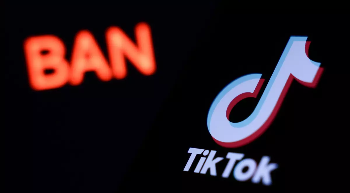 TikTok a fost închis în SUA, apoi a fost reactivat.