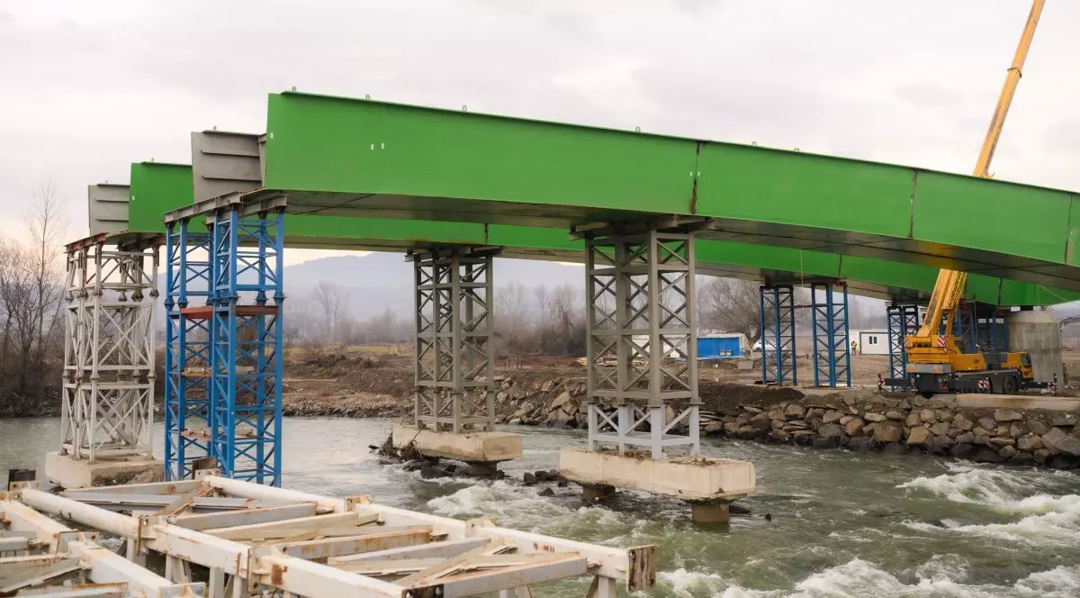 Podul peste râul Tisa între România şi Ucraina