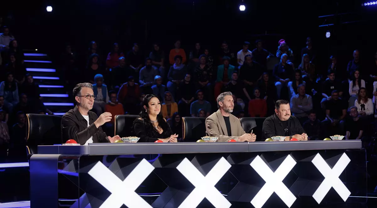 Andi Moisescu, Andra, Dragos Bucur si Mihai Bobonete - Romanii au talent