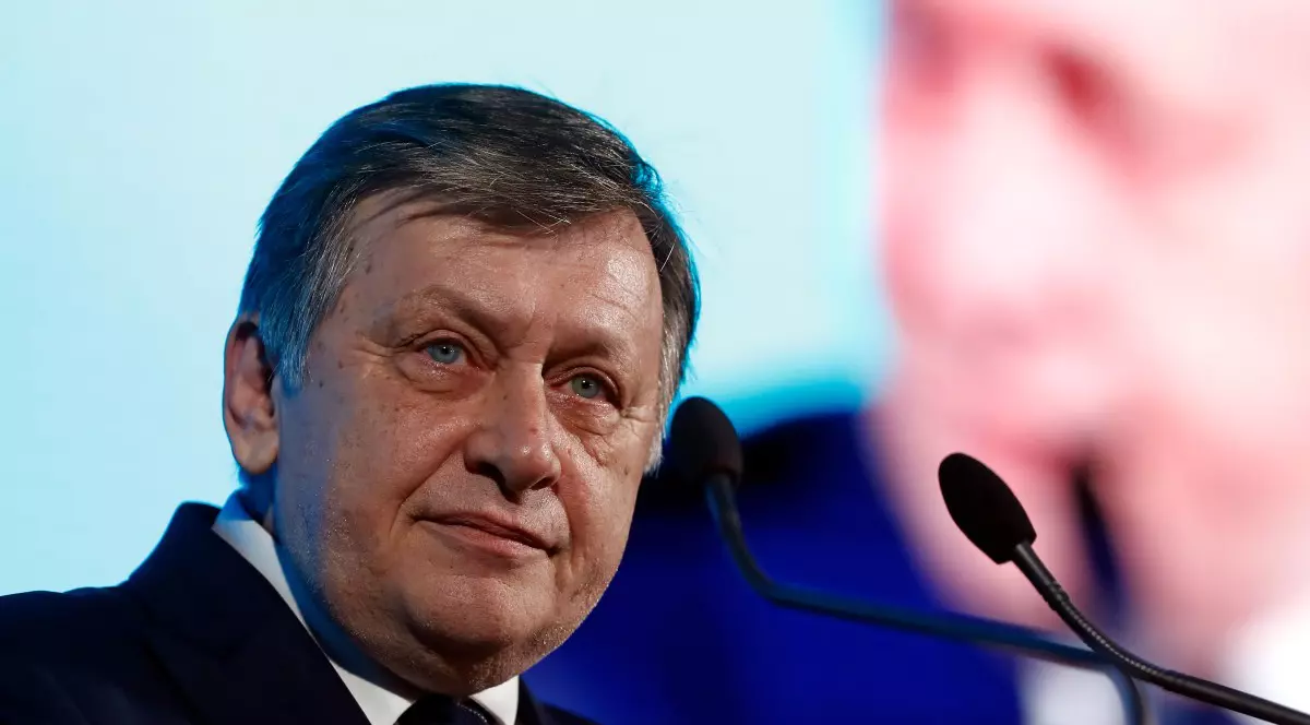 Crin Antonescu. Foto: Hepta