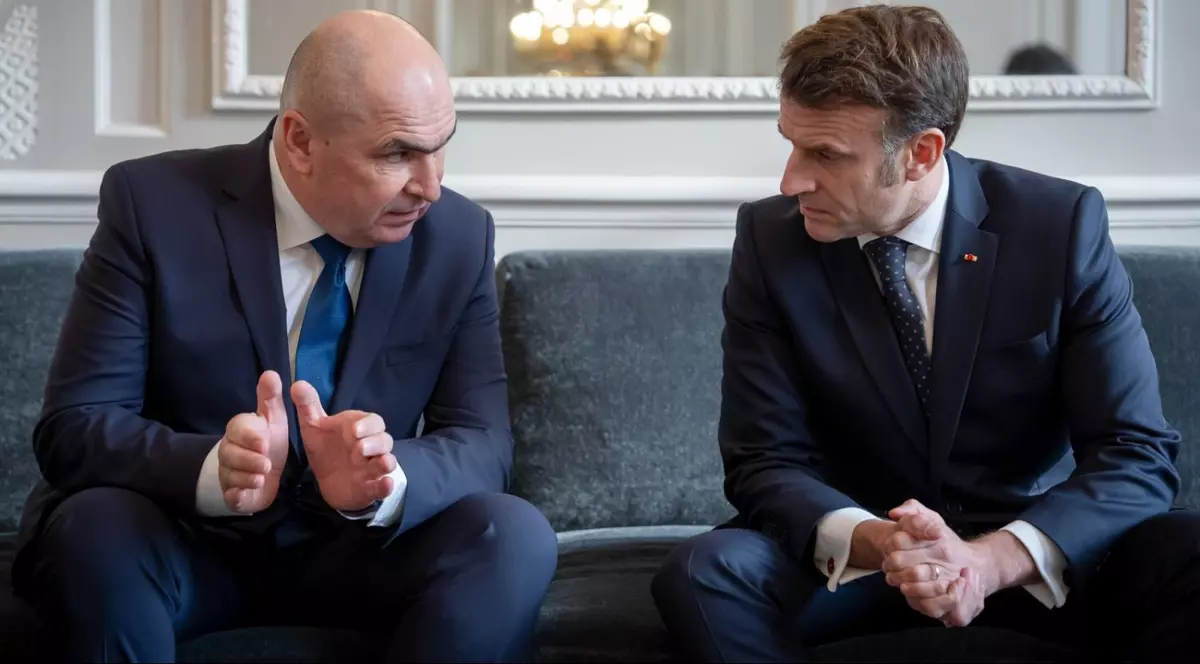Ilie Bolojan, discuții private cu Emmanuel Macron la Paris